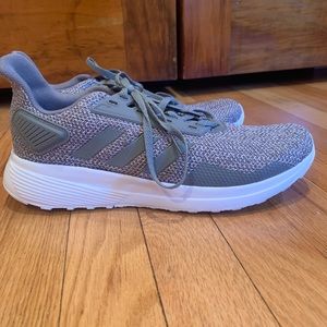 Adidas grey sneakers